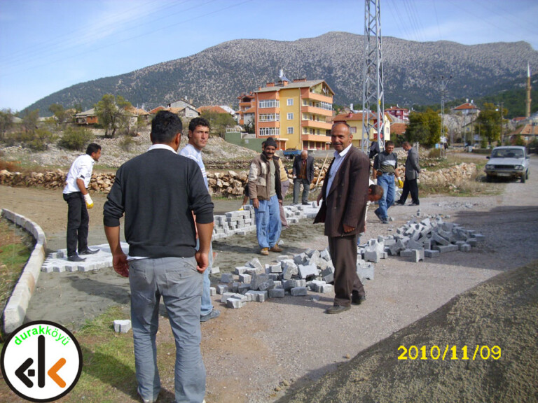 Kilit Taşı Olmayan Yollarımıza Kilit Taşı!
