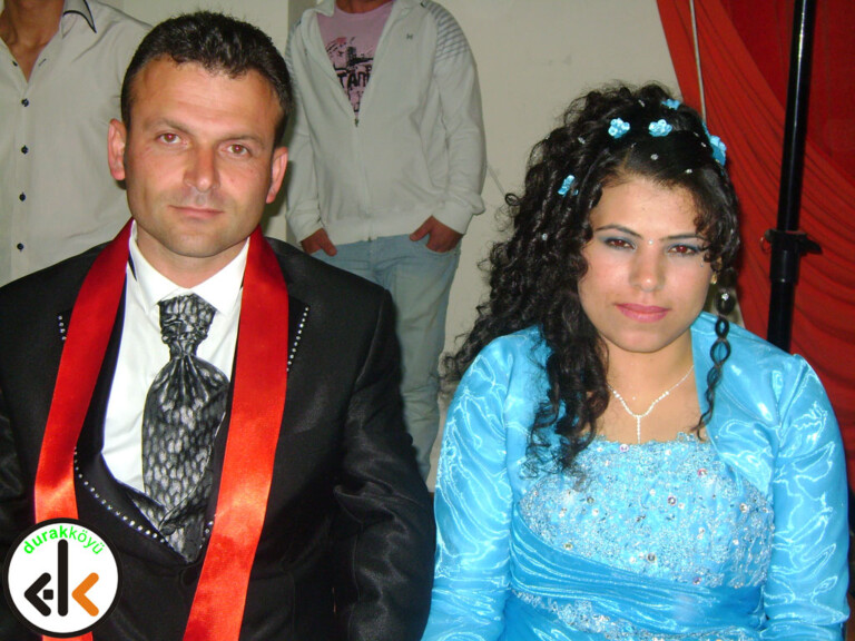 Hanise Evci & Gökmen Vural Dünya Evine Girdiler!