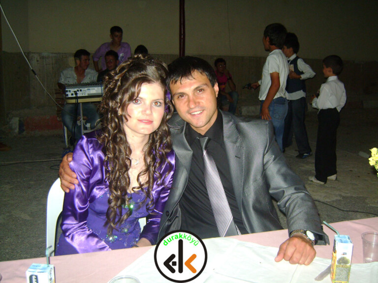 Latife Özel & Ümit Sarıç  Dünya Evine Girdiler!
