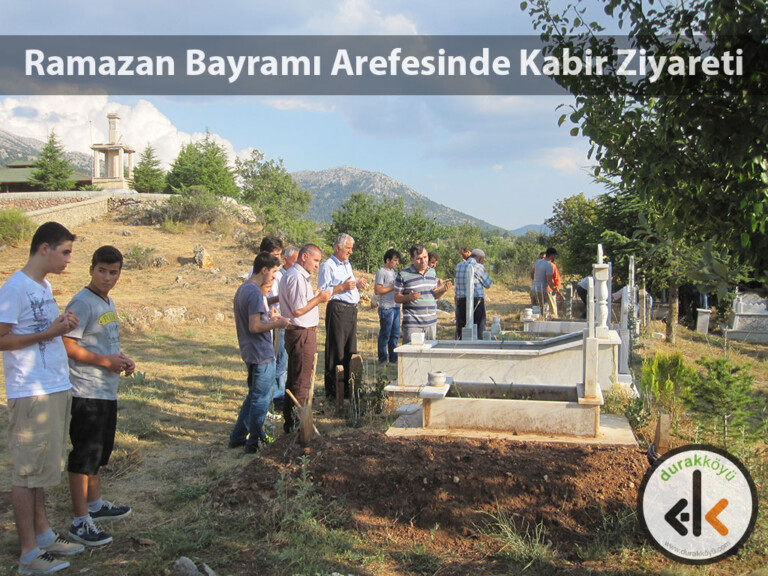 Ramazan Bayramı Arefesinde Kabir Ziyareti