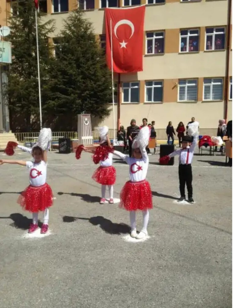 23 Nisan Ulusal Egemenlik ve Çocuk Bayramı Kutlu Olsun