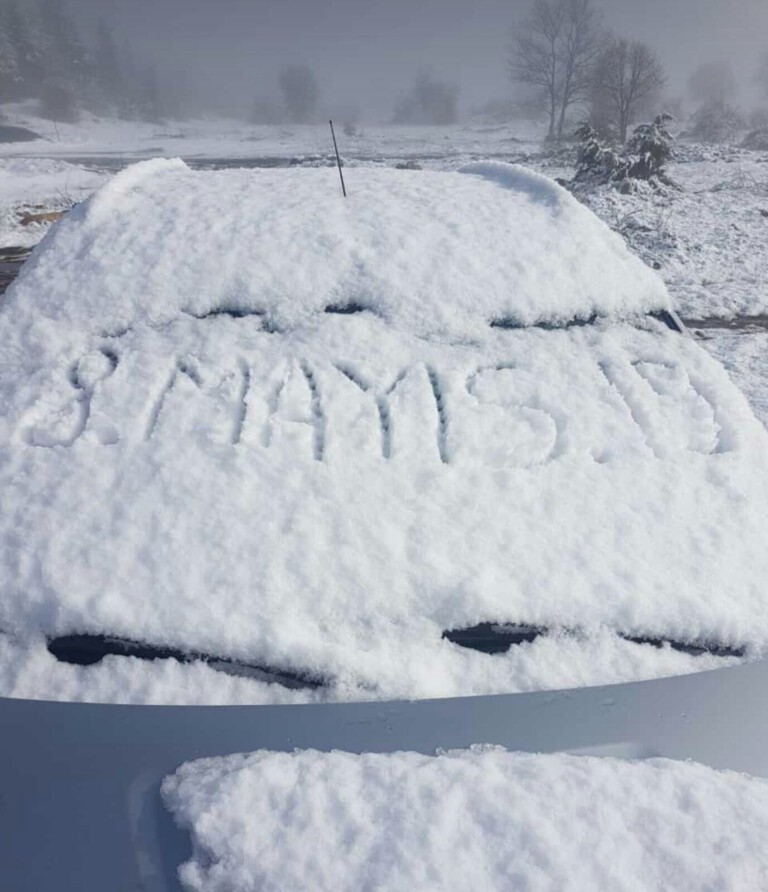 Baharda köyümüze Kar yağdı