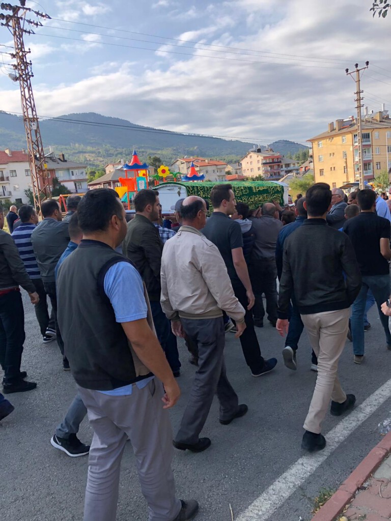 Ömer Faruk Tekin toprağa verildi