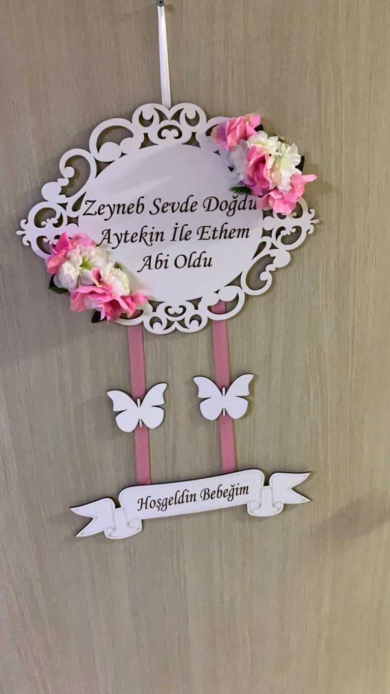 Erkök ailesinin yeni üyesi aramıza Hoşgeldin