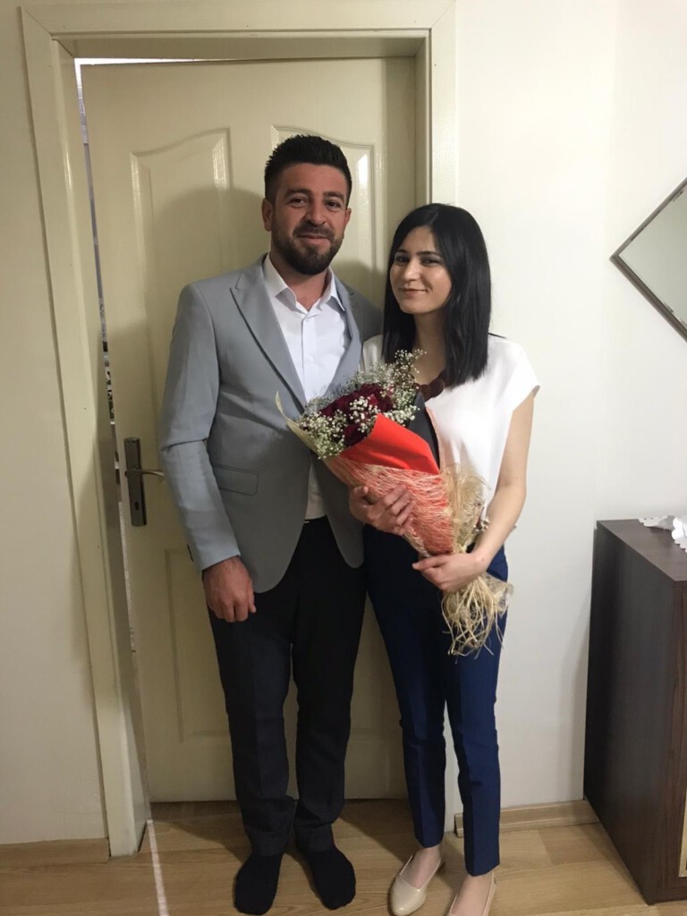 Emrah Akçay ile Merve Sunar sözlendiler