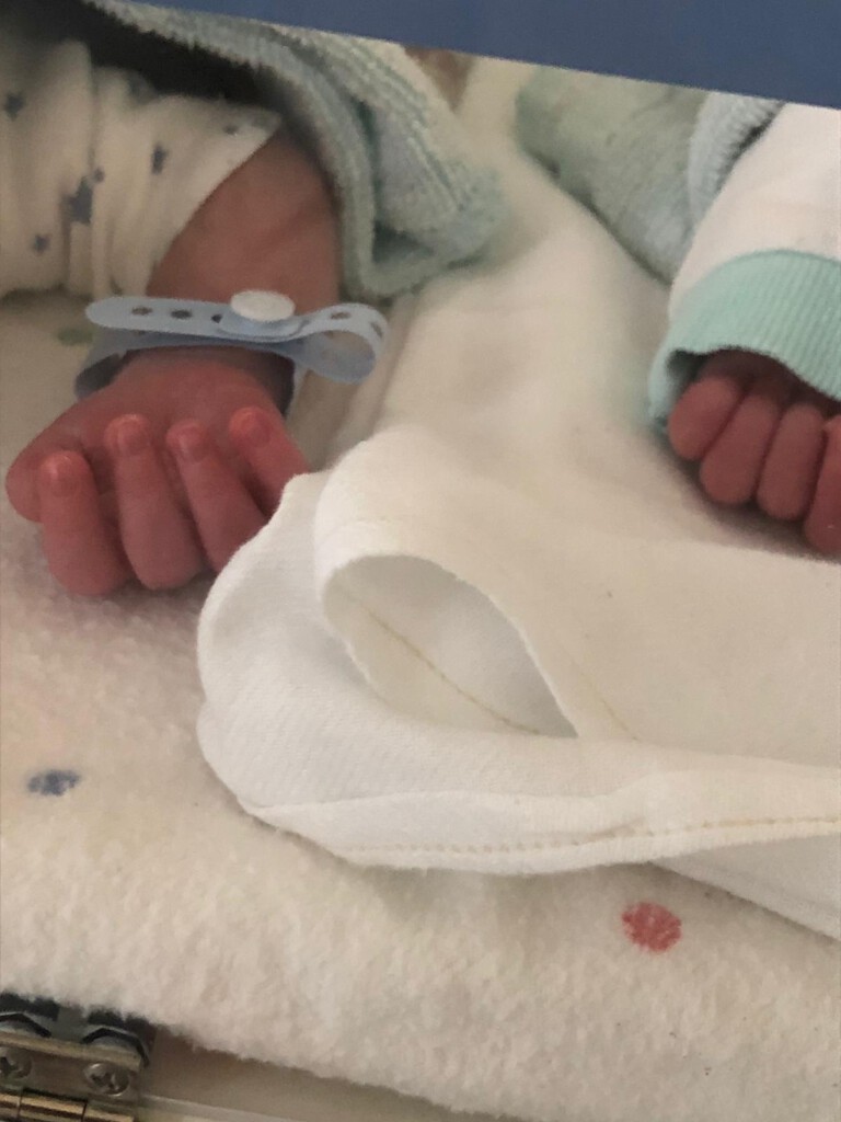 Esra & Hilmi Tirink çiftinin ikizleri bebekleri oldu
