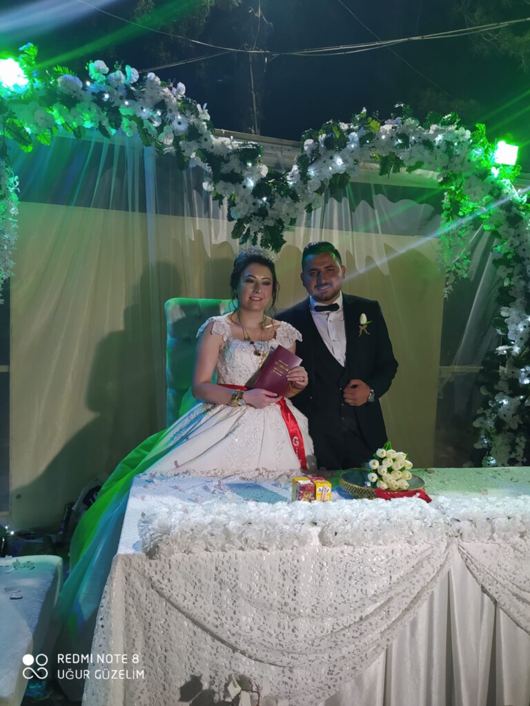 Mehmet Adıgüzel ile Gizem Dikkaya evlendiler