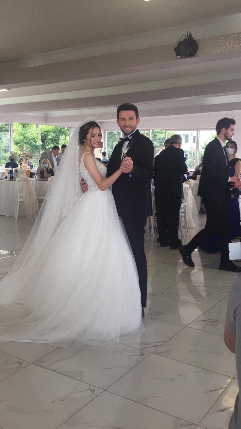 Gülcan Okur ile Burak Kaya evlendiler