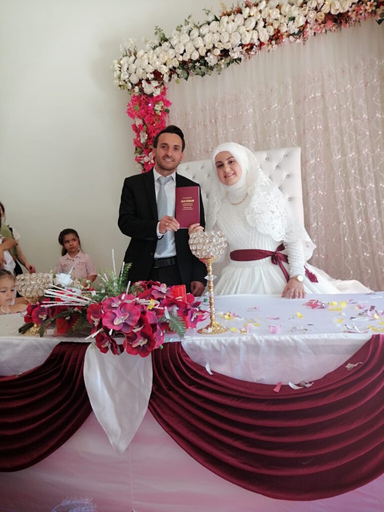 Şerife Çevik ile Rasim Akyol evlendiler