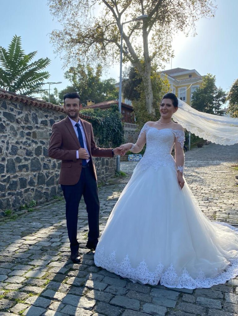 Ersin Adıgüzel ile Aysun Doğan yaşamlarını birleştirdiler