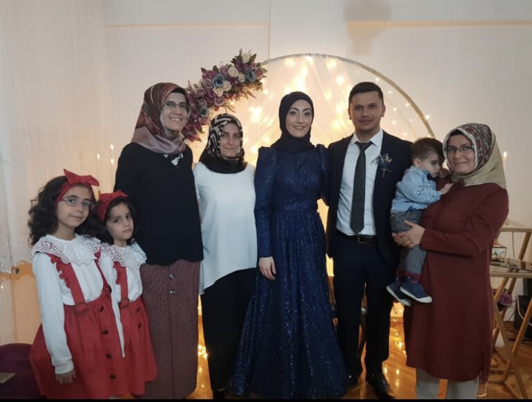 Sedef Koçak ile Fatih Canıtez nişanlandılar