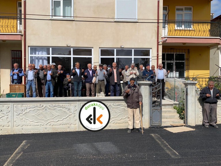 Durak Koçak Market dualarla açıldı