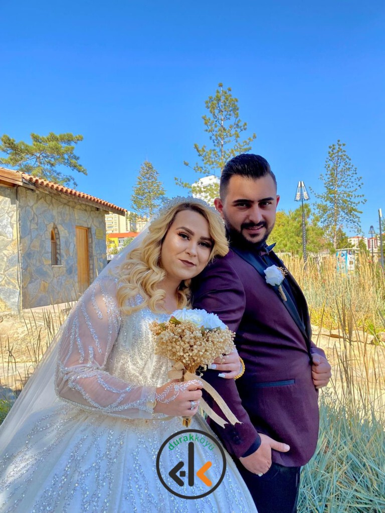 Mustafa Kızıltaş  ile Kübra Sağıroğlu evlendiler