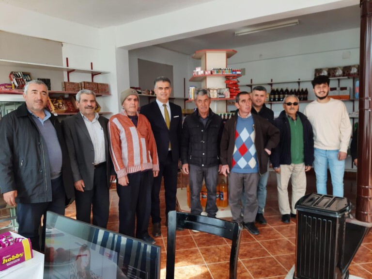 Başkan Ahmet Kısa yeni açılan Durak Koçak Market’i ziyaret etti