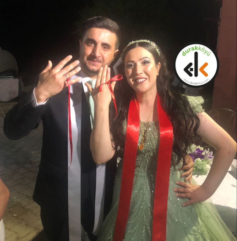 Mustafa ile Fatma Nur nişanlandılar