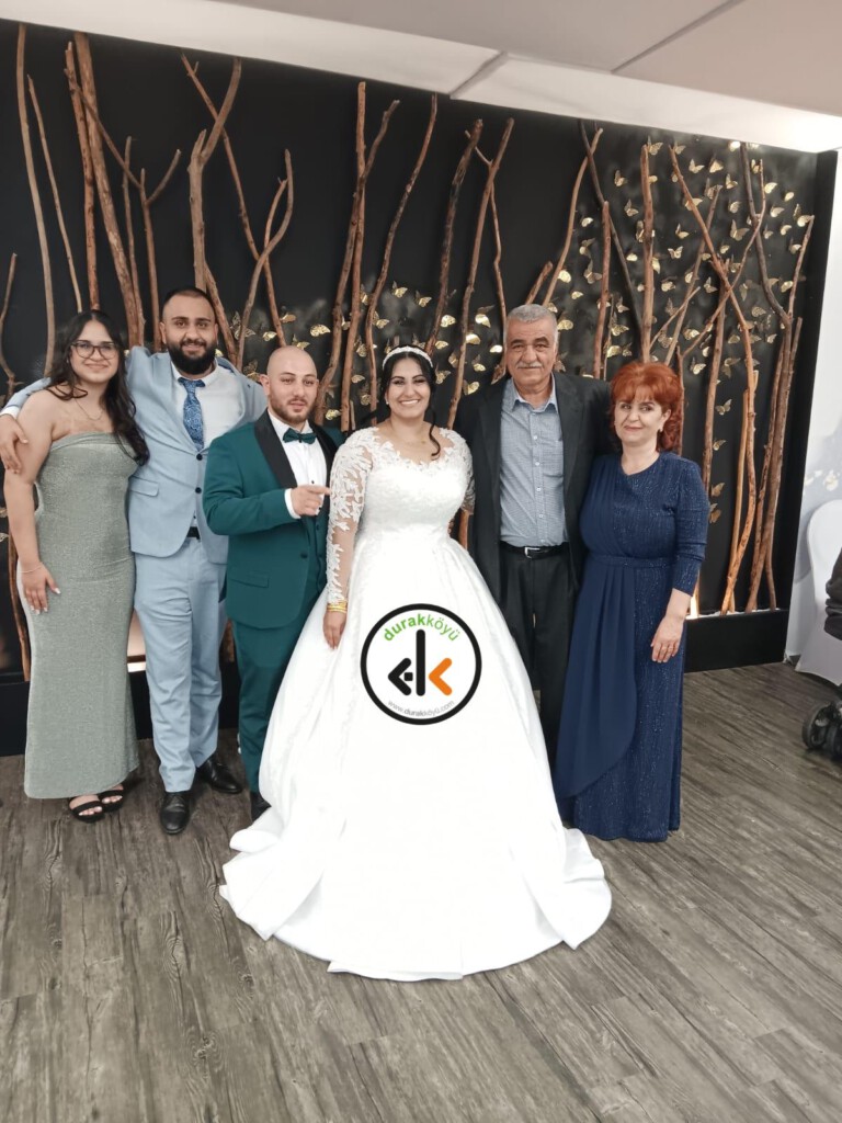 Yeşim ile Umut evlendiler