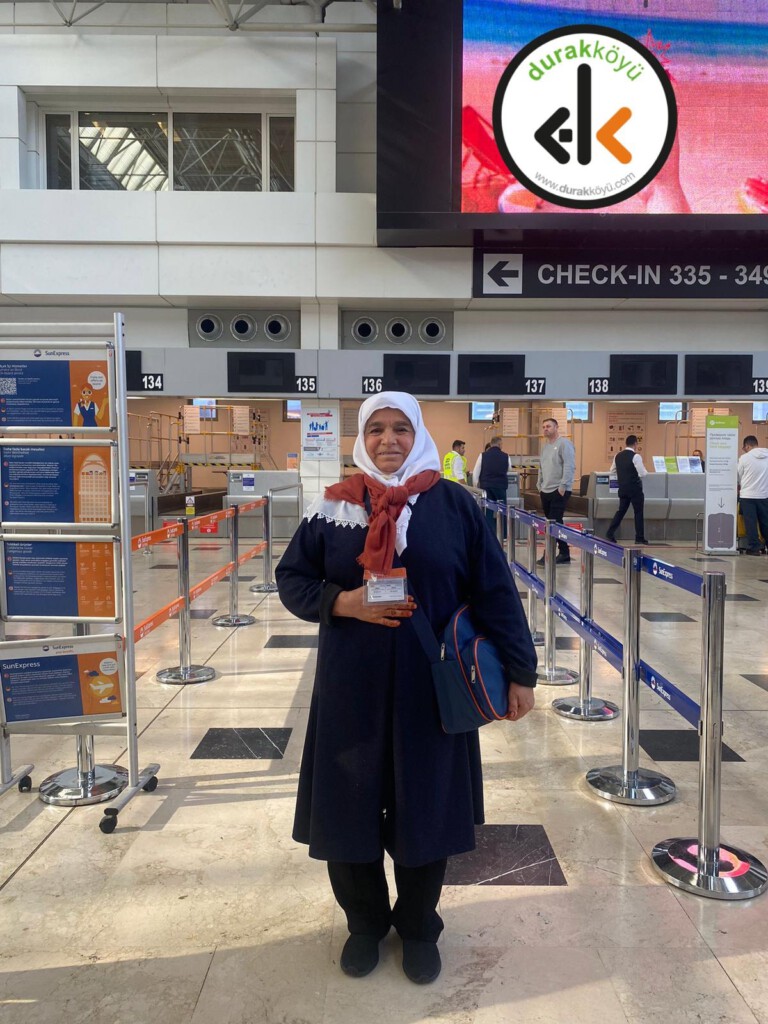 Gülperi Arıkan Umre’ye uğurlandı