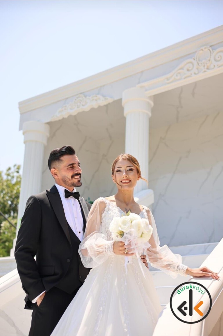 Taşdelen ve Yıldırım Ailelerini Birleştiren Nikâh Töreni Beylikdüzü’nde Gerçekleşti