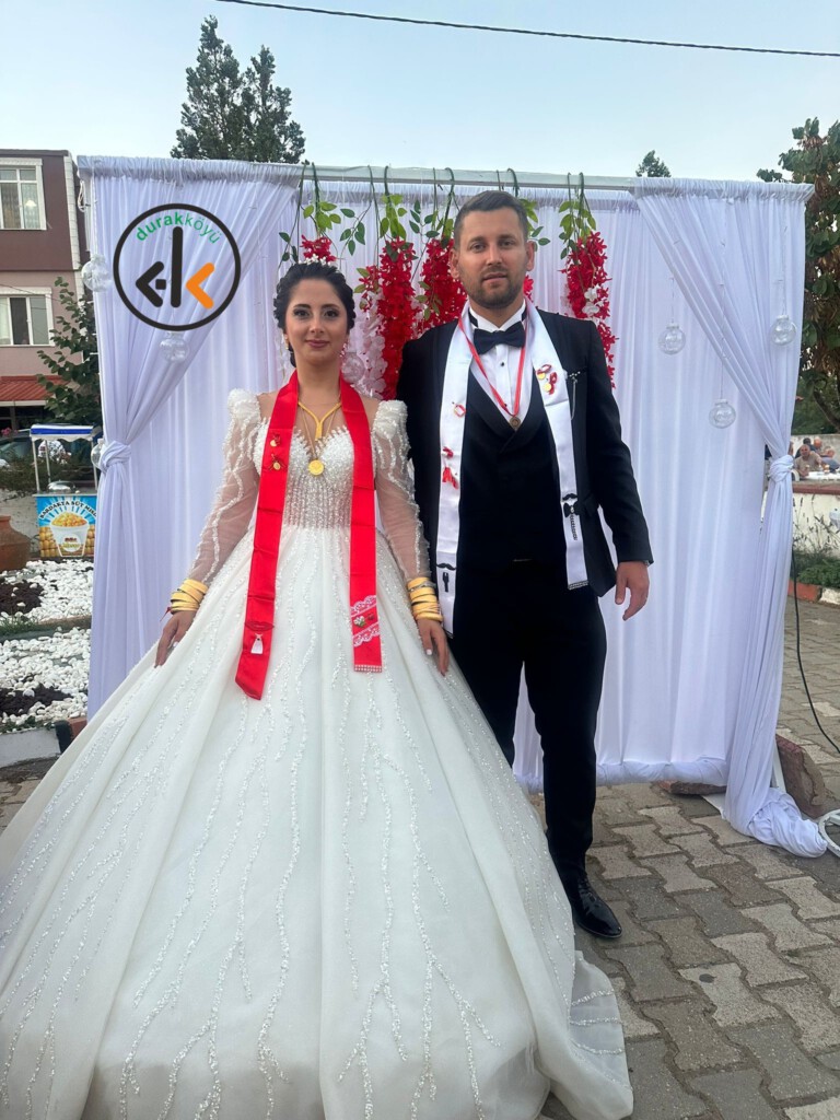 Ayşegül ile Eray evlendiler