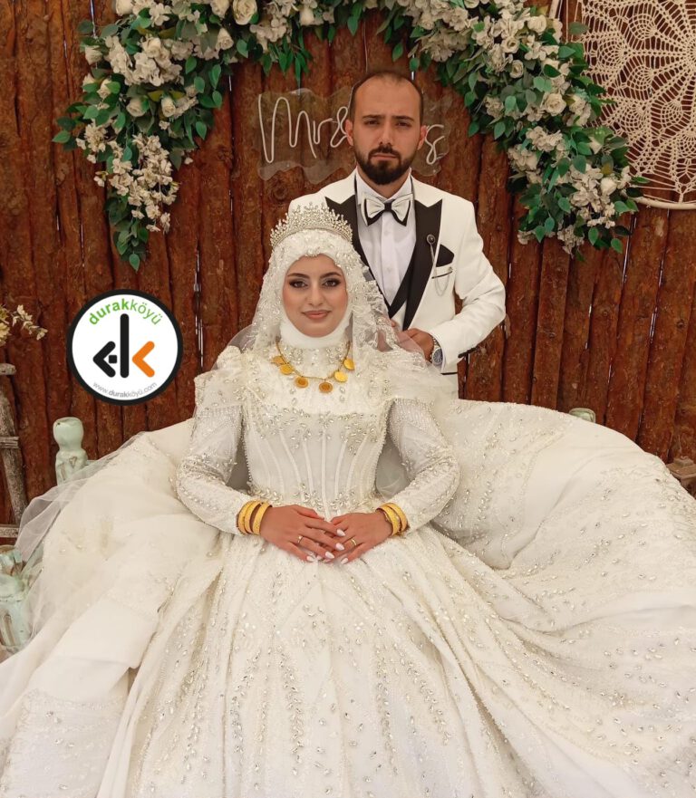 Sema Gürbüz ve Mehmet Yaşar Dünya Evine Girdi